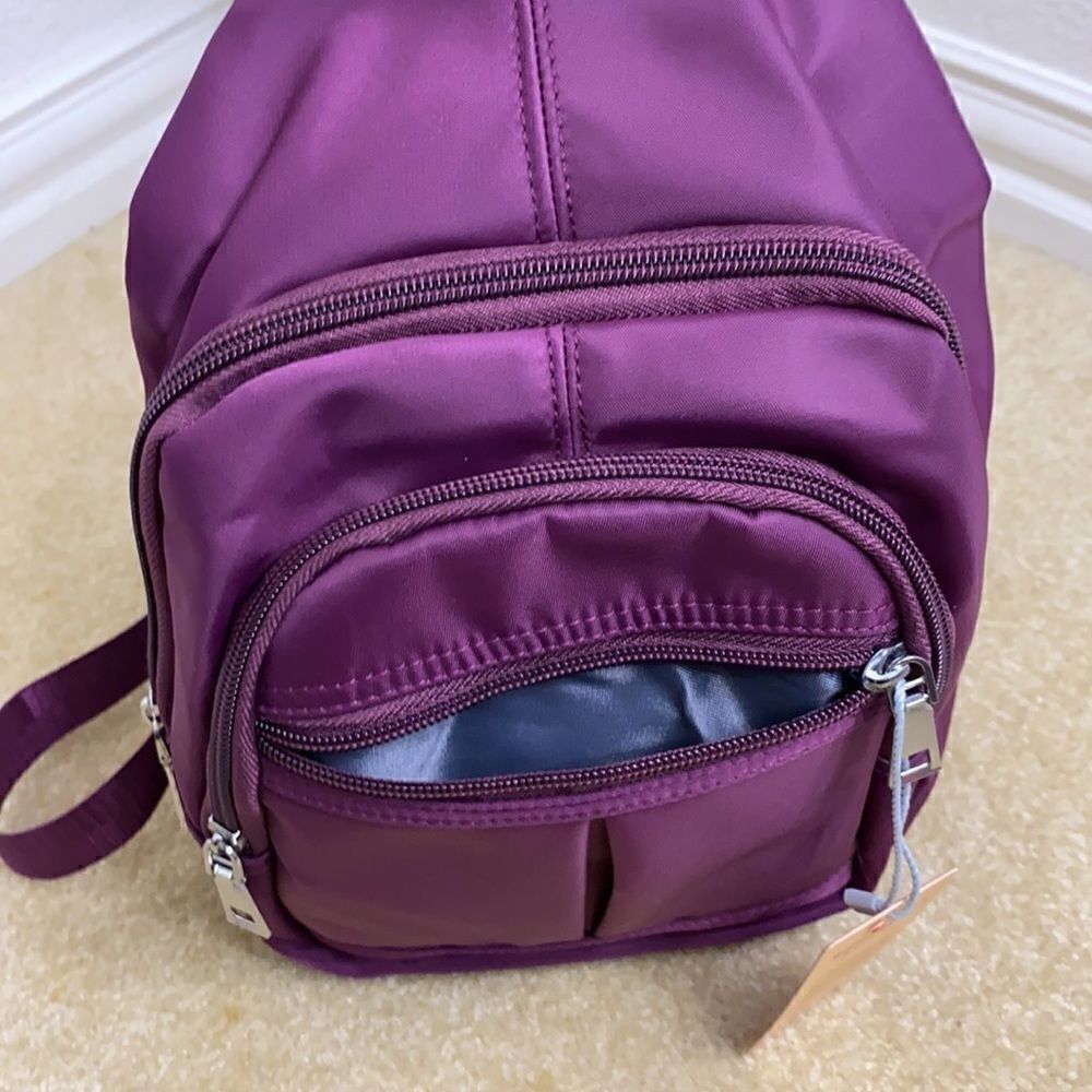 New Backpack - Compact Size - Purple - Picture 5 of 8